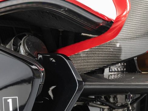 Used 2015 McLaren P1 image 94