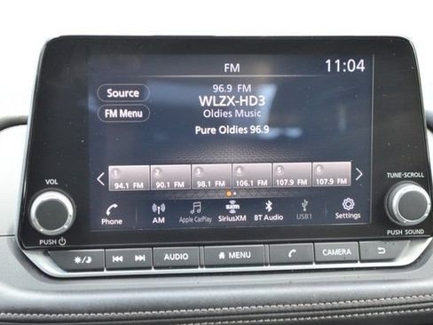 Used 2025 Nissan Rogue SV AWD/4WD image 30
