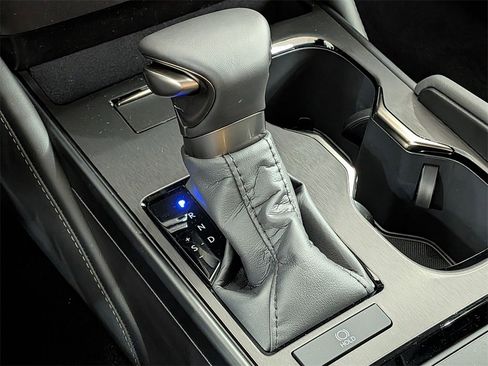 New 2025 Lexus ES 350 w/ Premium Package image 31