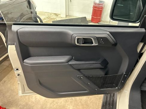 New 2026 Ford Bronco Outer Banks w/ Sasquatch Package AWD/4WD image 14