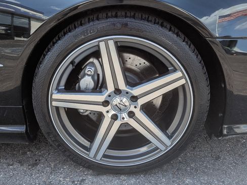 Used 2009 Mercedes-Benz SL 550 2dr Roadster 5.5L V8 image 39