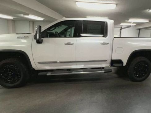 New 2025 Chevrolet Silverado 2500 High Country w/ Technology Package AWD/4WD image 5