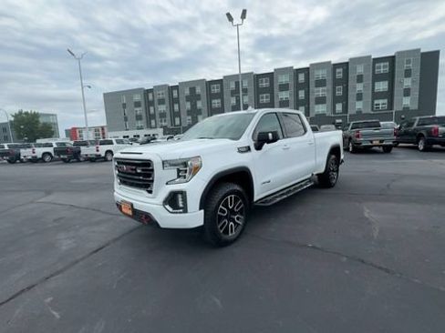 Used 2019 GMC Sierra 1500 AT4 w/ AT4 Premium Package AWD/4WD image 4