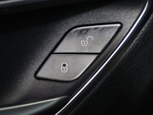 Used 2021 Mercedes-Benz E 350 E 350 image 35