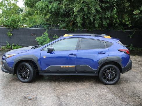 Used 2024 Subaru Crosstrek 2.5i Wilderness w/ Crosstrek Mirror Package AWD/4WD image 2