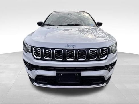 Used 2024 Jeep Compass Limited AWD/4WD image 10