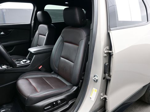 Used 2021 Chevrolet Blazer RS w/ Enhanced Convenience Package image 12