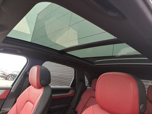 New 2026 Porsche Cayenne S image 36