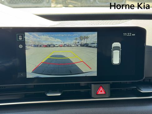 New 2026 Kia Carnival EX FWD image 15