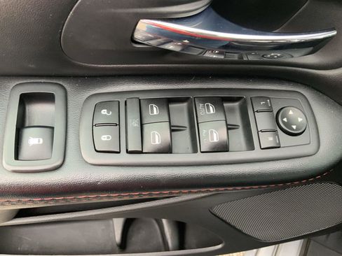 Used 2020 Dodge Grand Caravan GT FWD image 22