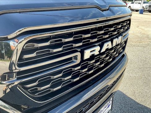 Used 2024 RAM 1500 Big Horn AWD/4WD image 30