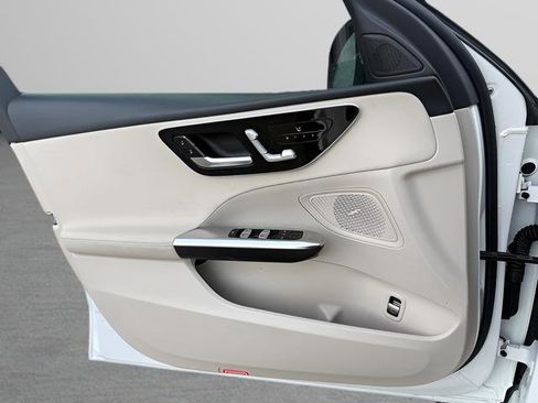 Used 2023 Mercedes-Benz C 300 Sedan image 28