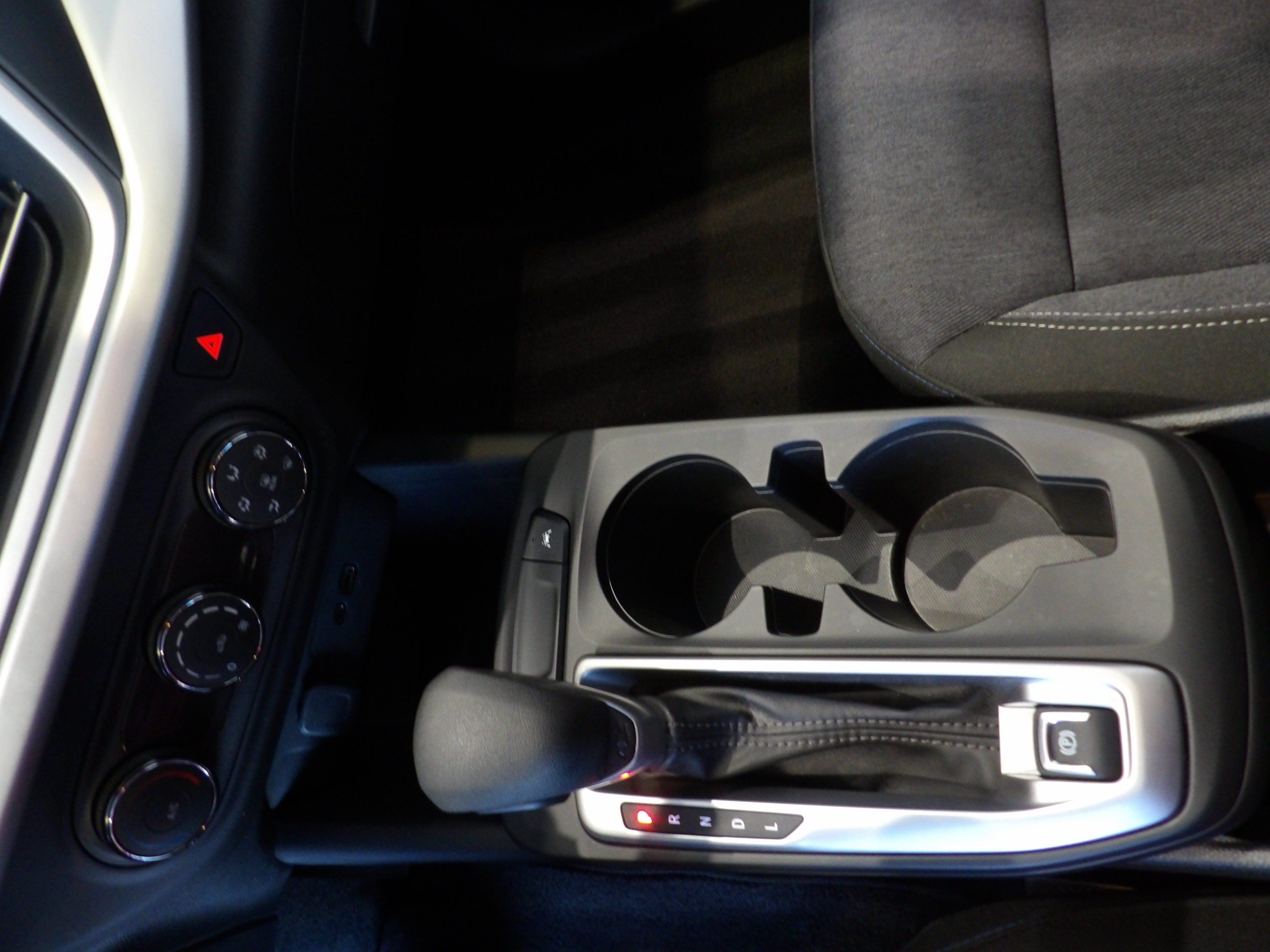 Used 2024 Chevrolet Trax LS FWD image 11