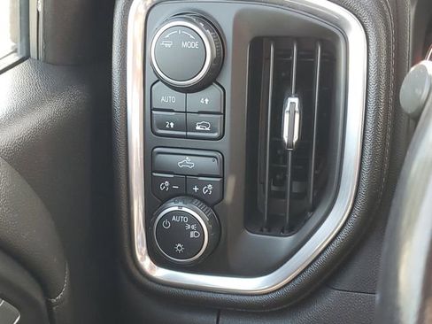 Certified 2022 Chevrolet Silverado 1500 LT AWD/4WD image 19