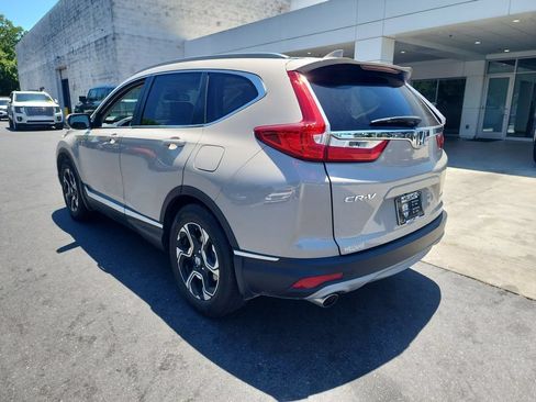 Used 2019 Honda CR-V Touring image 6