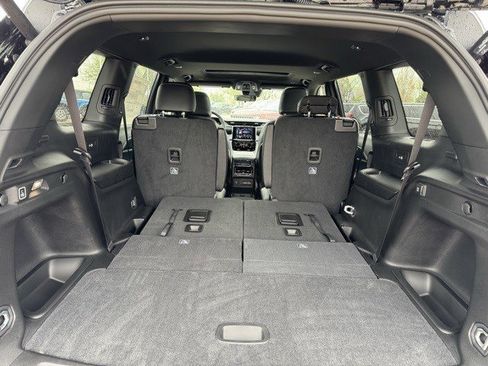 New 2025 Jeep Grand Cherokee L Altitude image 32