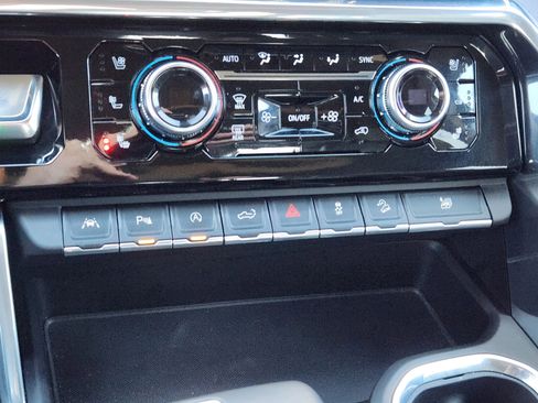 Certified 2023 GMC Sierra 1500 Denali w/ Denali Reserve Package image 18