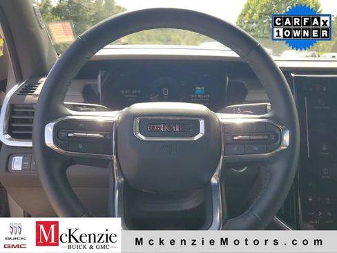 Used 2026 GMC Acadia Elevation w/ Elevation Premium Package AWD/4WD image 10