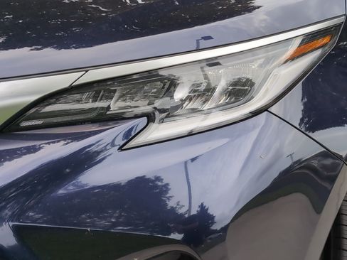 Certified 2024 Toyota Sienna XSE FWD image 6