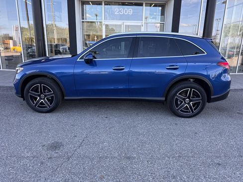 New 2026 Mercedes-Benz GLC 300 GLC 300 image 2
