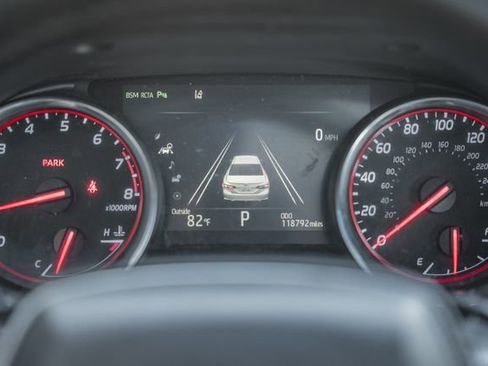 Used 2018 Toyota Camry XSE image 47