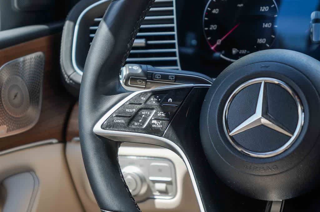Used 2024 Mercedes-Benz GLS 450 4MATIC image 16