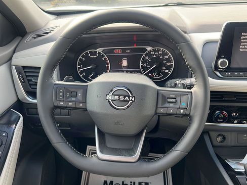 New 2026 Nissan Rogue SV image 22