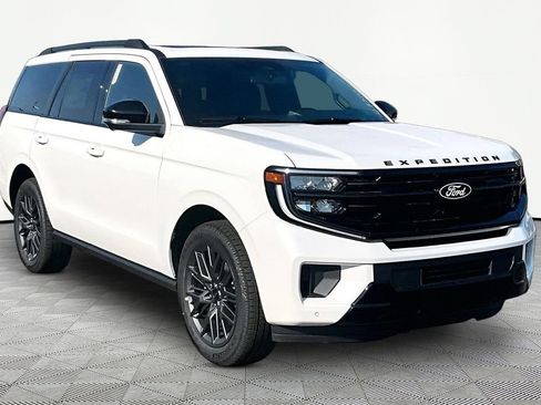 New 2027 Ford Expedition Platinum w/ Stealth Appearance Package AWD/4WD image 1