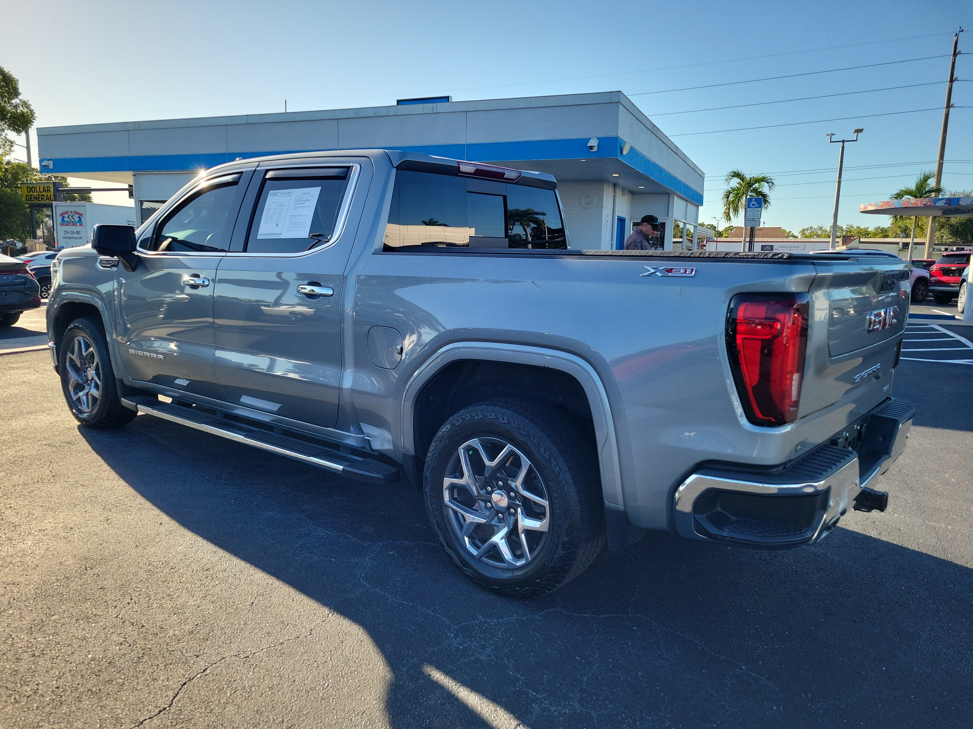 Used 2024 GMC Sierra 1500 SLT w/ SLT Premium Plus Package AWD/4WD image 3
