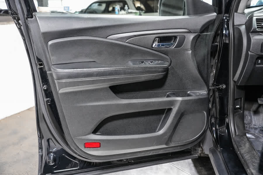 Used 2017 Honda Pilot EX-L image 21