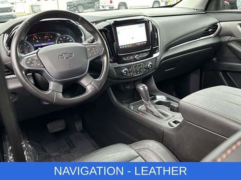 Used 2020 Chevrolet Traverse RS image 2