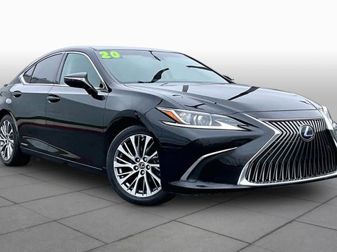 Used 2020 Lexus ES 300h w/ Premium Package FWD image 2