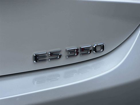 Used 2020 Lexus ES 350 w/ Accessory Package FWD image 8