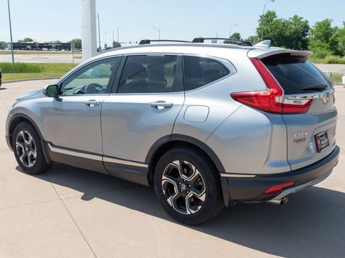 Used 2017 Honda CR-V Touring image 19