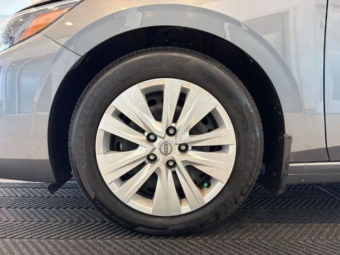 Certified 2024 Nissan Sentra S FWD image 12