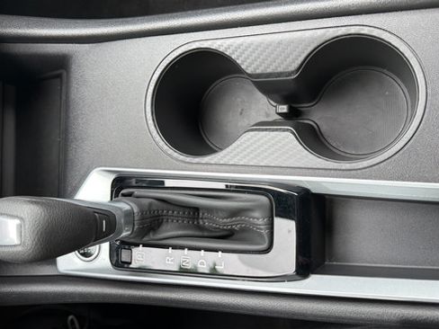 Certified 2025 Nissan Altima 2.5 S FWD image 19