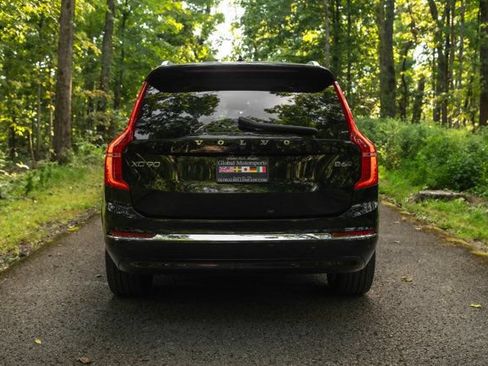 Used 2025 Volvo XC90 B6 Ultra w/ Lounge Package AWD/4WD image 13