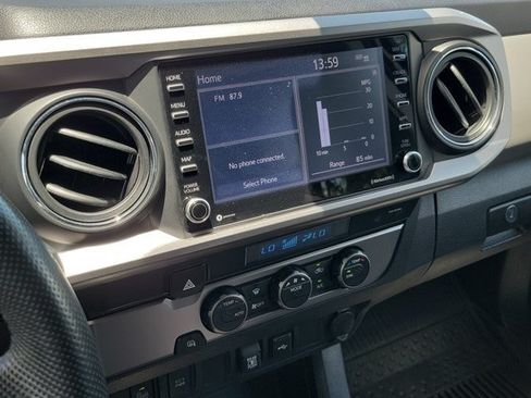 Used 2022 Toyota Tacoma SR5 w/ Technology Package RWD image 26