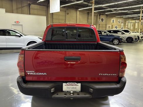 Used 2015 Toyota Tacoma PreRunner image 7