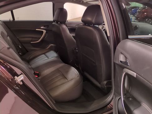 Used 2017 Buick Regal Sport Touring image 13