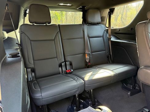 Used 2025 GMC Yukon Denali image 24