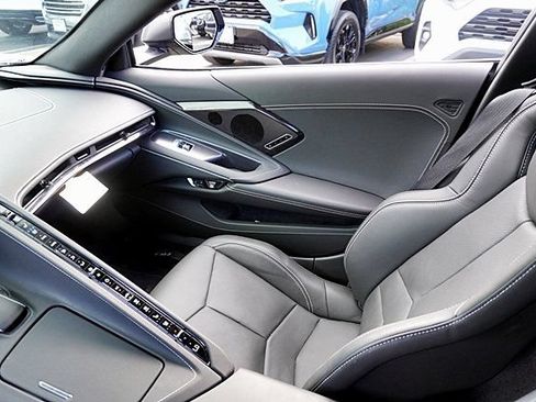Used 2024 Chevrolet Corvette Stingray Preferred Cpe w/ Stealth Interior Trim Package RWD image 31