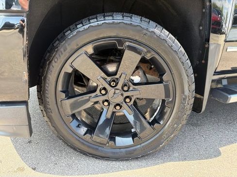 Used 2018 Chevrolet Silverado 1500 High Country AWD/4WD image 9