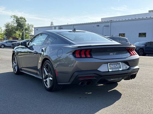 Used 2025 Ford Mustang GT Premium RWD image 5