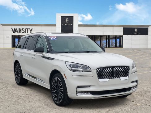 Used 2024 Lincoln Aviator Black Label w/ Dynamic Handling Package AWD/4WD image 1