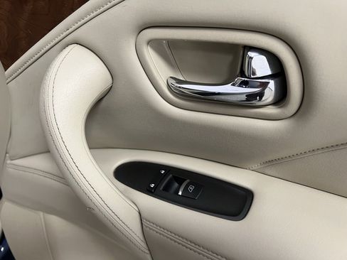 Used 2018 INFINITI QX80 4WD w/ Driver Assistance Package image 73