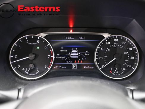 Used 2023 Nissan Sentra SV FWD image 17