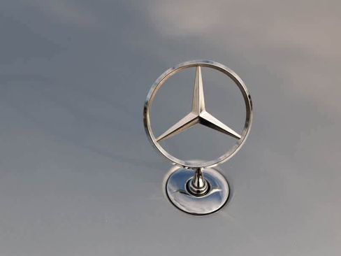 Certified 2023 Mercedes-Benz S 500 4MATIC image 13
