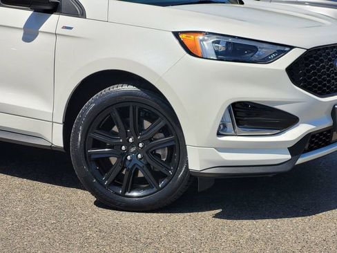 Certified 2023 Ford Edge ST-Line image 6