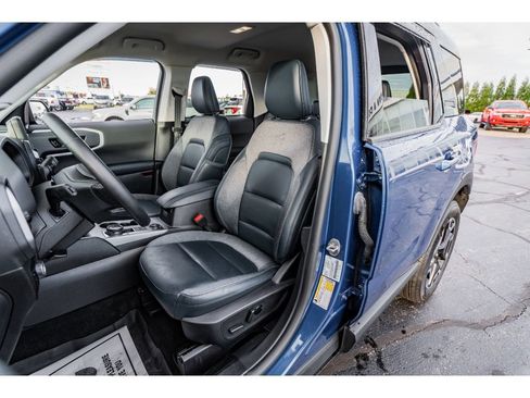 Used 2024 Ford Bronco Sport Outer Banks image 8